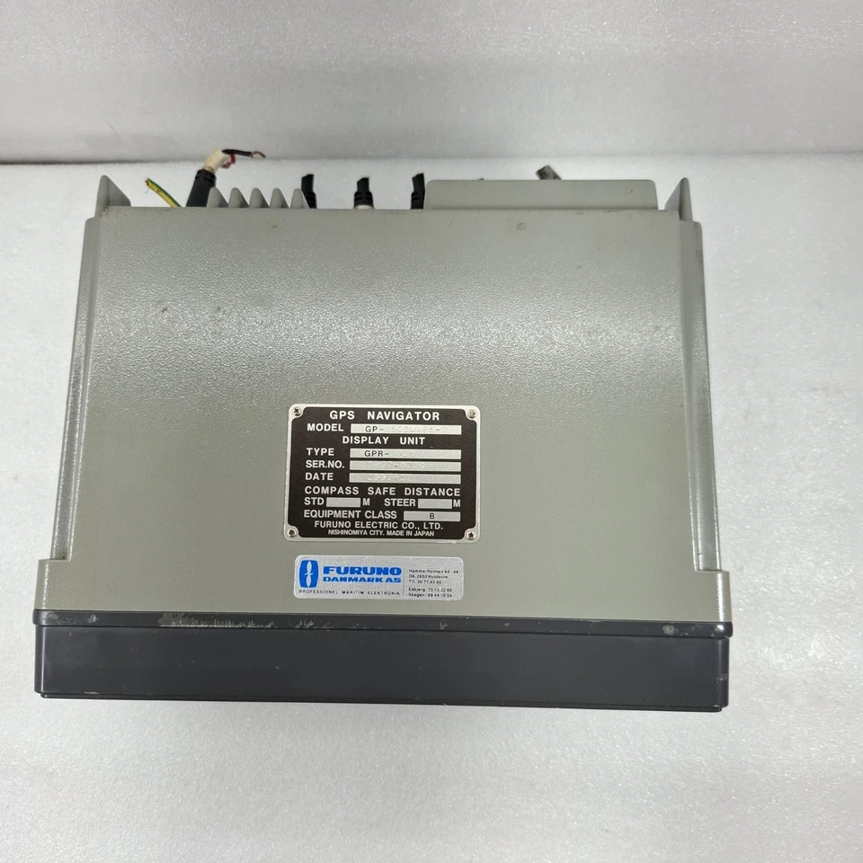 FURUNO GP-500 MARK-2 GPR-016 MARINE GPS NAVIGATOR PANEL DISPLAY UNIT